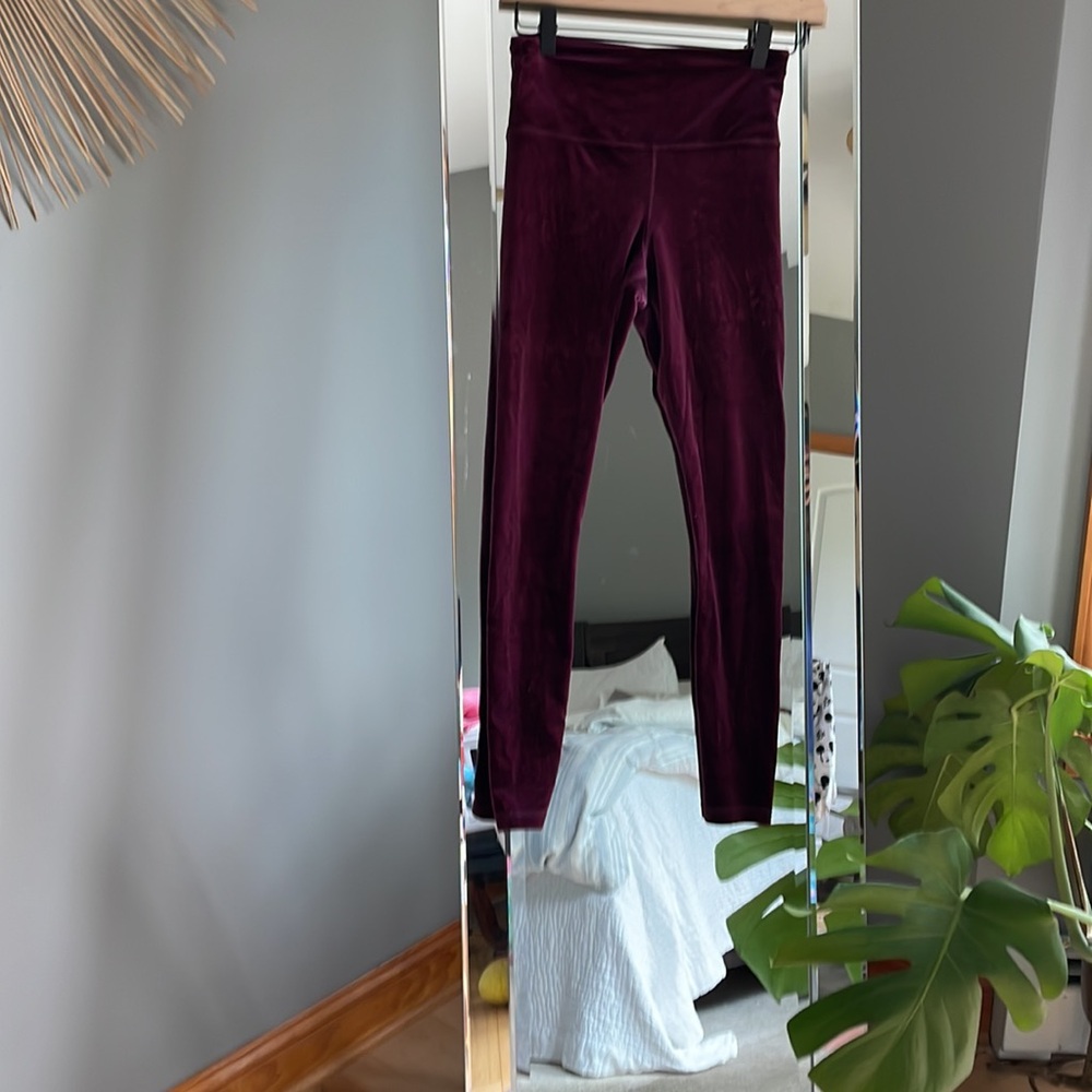 Athleta elation velvet tights size xs maroon - Picture 2 of 5
